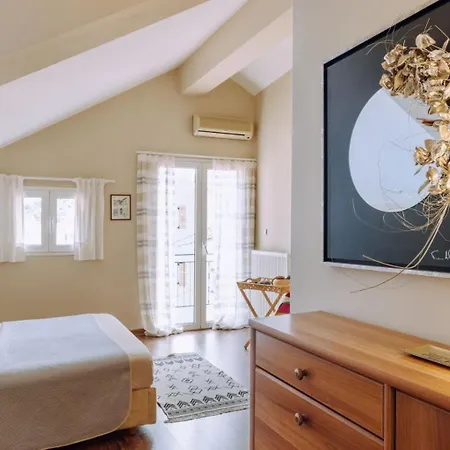 Lithostroto アパート *