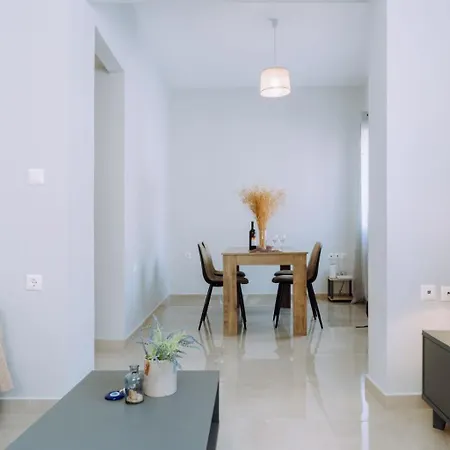 アパート Lithostroto