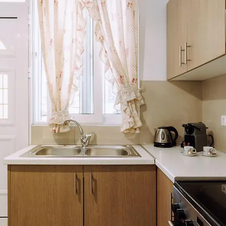 Lithostroto アパート